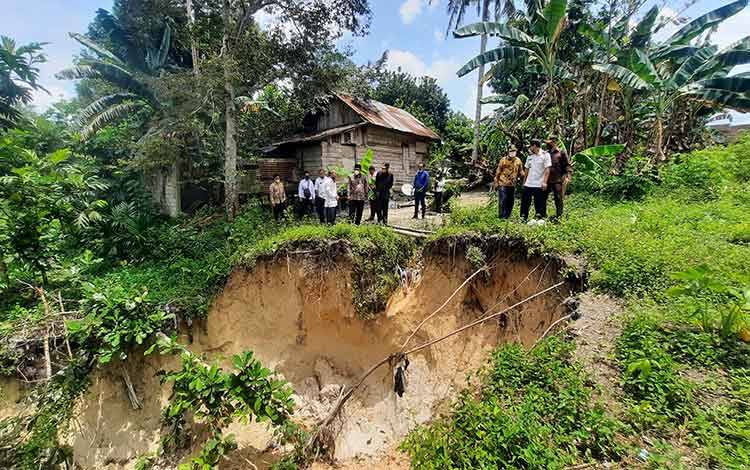 Longsor di Kelurahan Sidorejo Terancam Meluas
