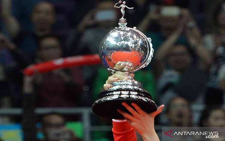 Piala Uber, tropi paling bergengsi kejuaraan bulutangkis dunia