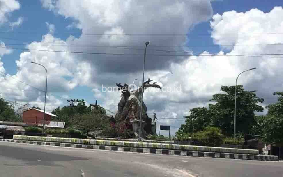 Bundaran Monyet di Kumai Resmi Berganti Nama Jadi Bundaran Bahari