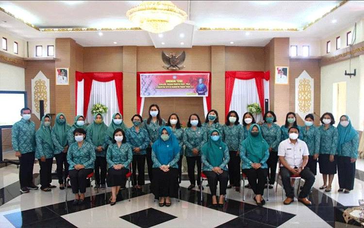 Kemenag Murung Raya Gelar Bimtek Cegah Penularan Covid-19 untuk Penyuluh Agama