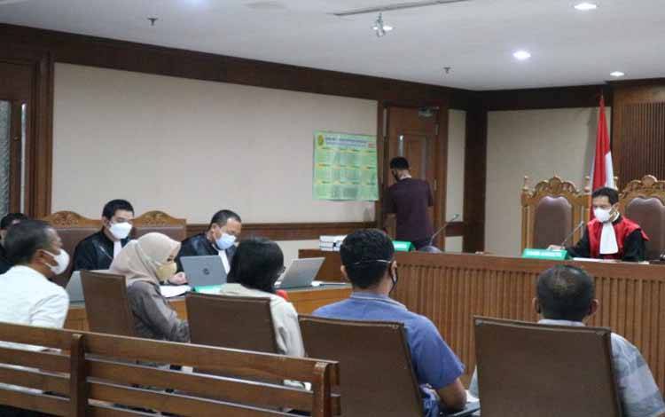 Rita Widyasari Sebut Azis Syamsuddin Bawa Eks Penyidik KPK ke Lapas