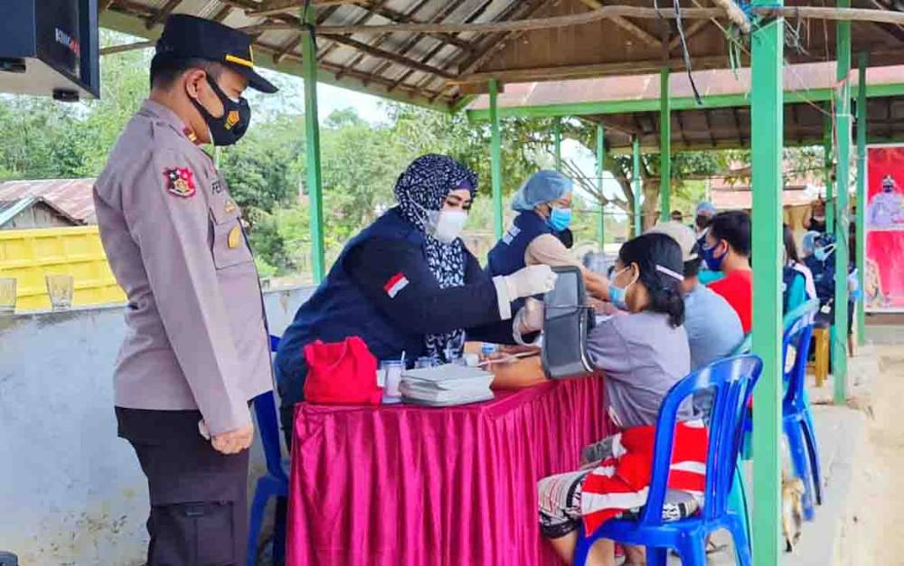 253 Warga Desa Matarah Barito Timur Ikut Vaksinasi Gerai Presisi