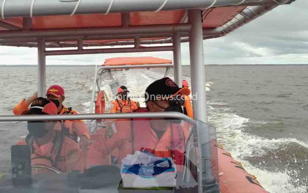 Pencarian Penumpang Kapal KM Kirana I Lompat ke Laut Dihentikan