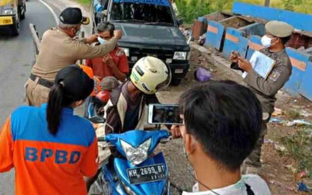 Pakar Soroti Protokol Kesehatan Mulai Kendor di Ruang Publik