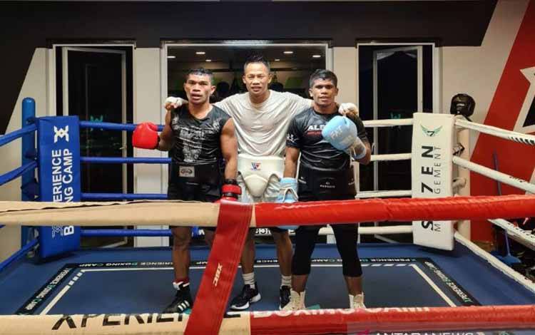 Ongen Saknosiwi Bantu Persiapan Daud Yordan Jelang Duel di Thailand