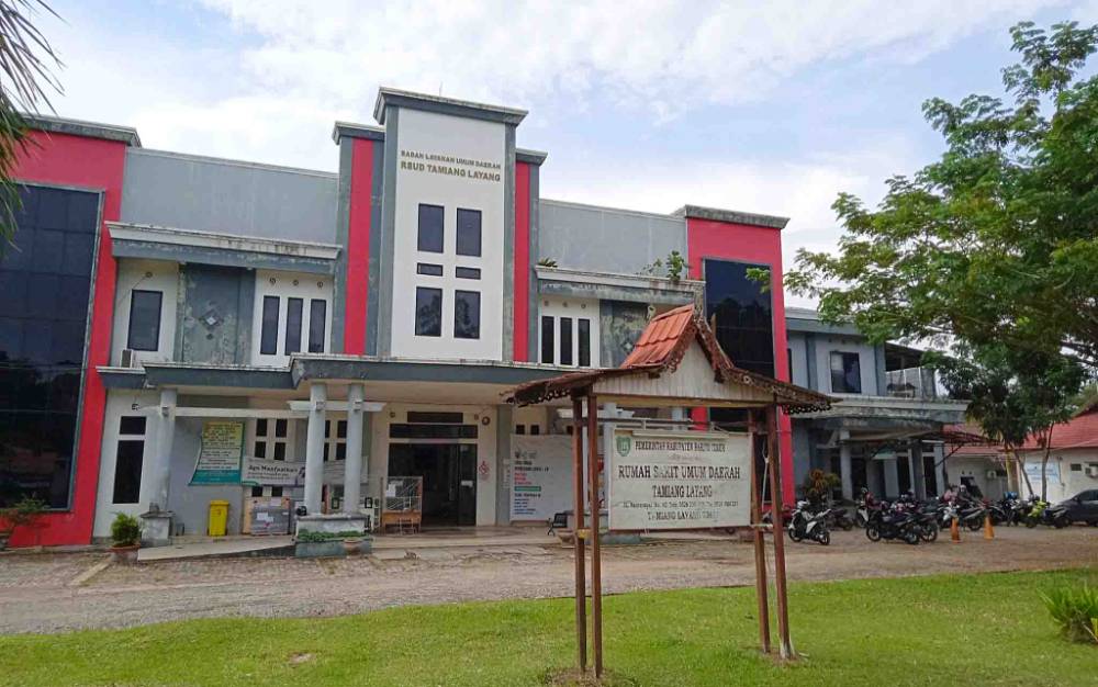 Sudah 3 Bulan Lebih Berhenti, Nama Dokter Rosidi Masih Dipakai RSUD Tamiang Layang