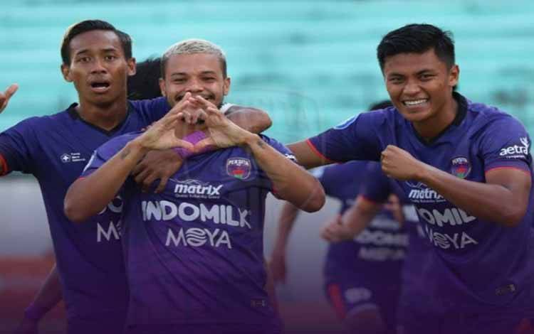 Widodo Tetap Rendah Hati Setelah Persita Tekuk Persikabo
