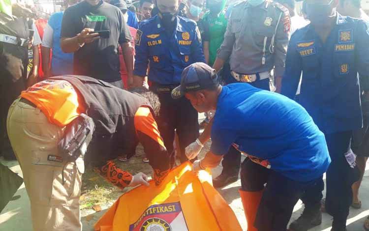 Pengendara Motor Ditemukan Tewas di Selokan