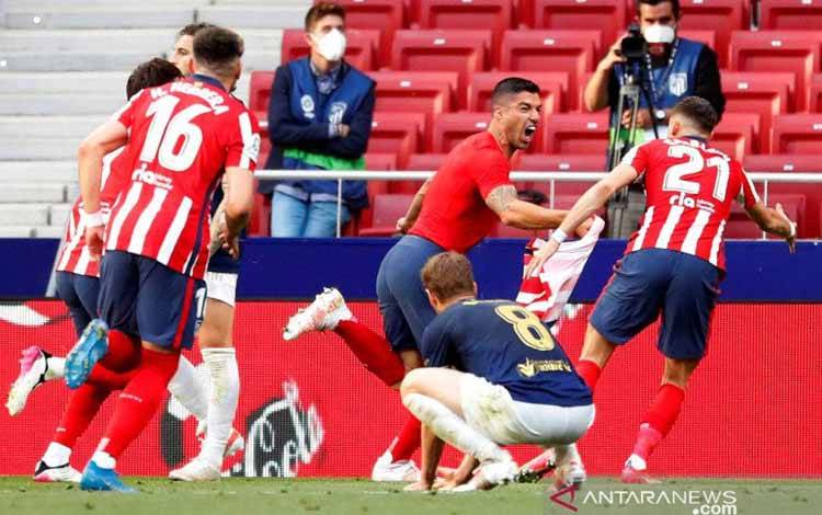 Luis Suarez Dikabarkan Ingin Bertahan di Atletico Madrid Lebih Lama
