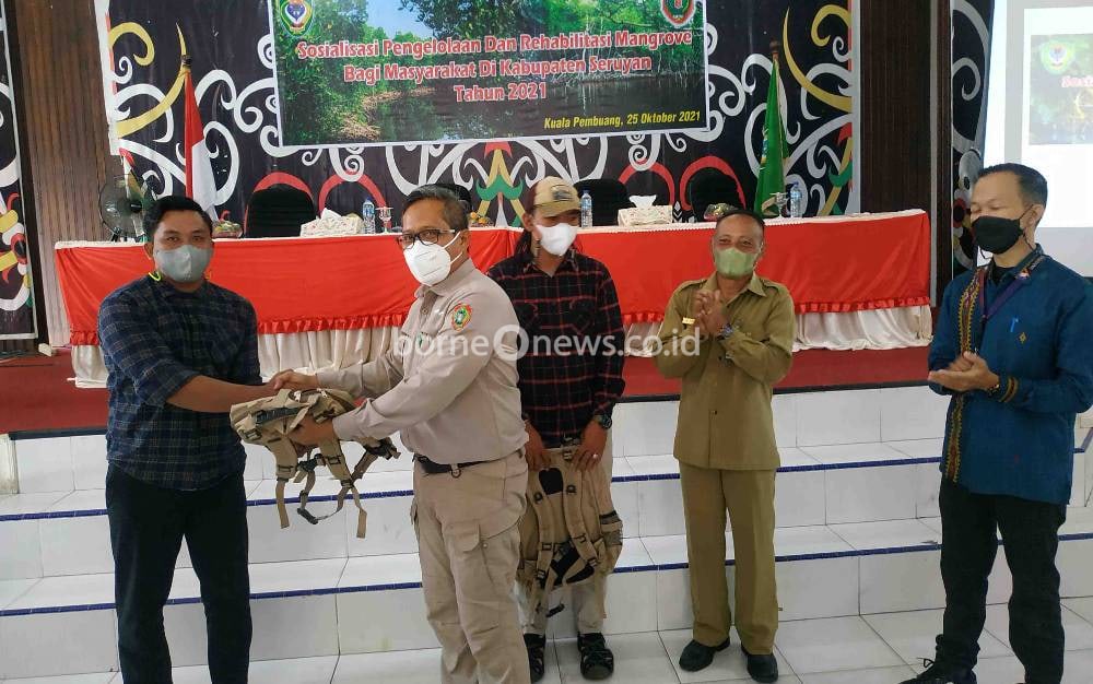 Dishut Kalteng Sosialisasi Pengelolaan dan Rehabilitasi Kawasan Mangrove di Seruyan