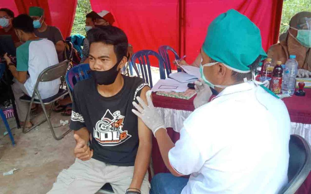 Kapolsek Gunung Bintang Awai Optimis Target Vaksinasi Tercapai