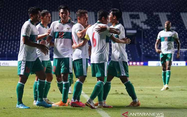 Indonesia Andalkan Duet Penyerang Bagus - Hanis Saghara Kontra Australia