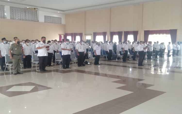 Sebanyak 140 calon kepala desa di Katingan mengikuti ikrar damai pilkades serentak