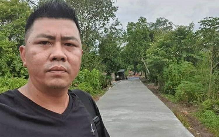 Ketua Komisi III DPRD Kapuas Tinjau Realisasi Pembangunan Jalan, Ini Harapannya