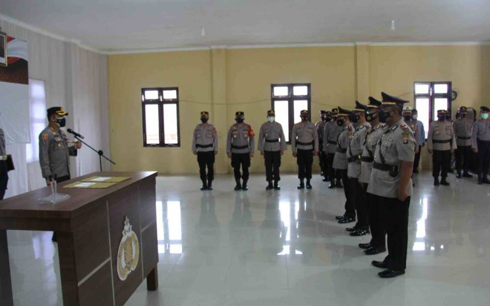 Kapolres Kapuas Pimpin Serah Terima Jabatan Dua Kapolsek