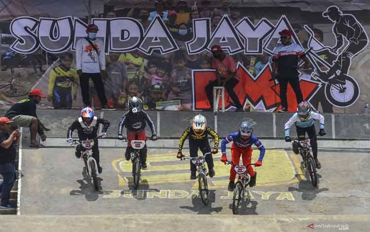 Atlet Junior Indonesia Menunjukkan Progres di Piala Dunia BMX 2021