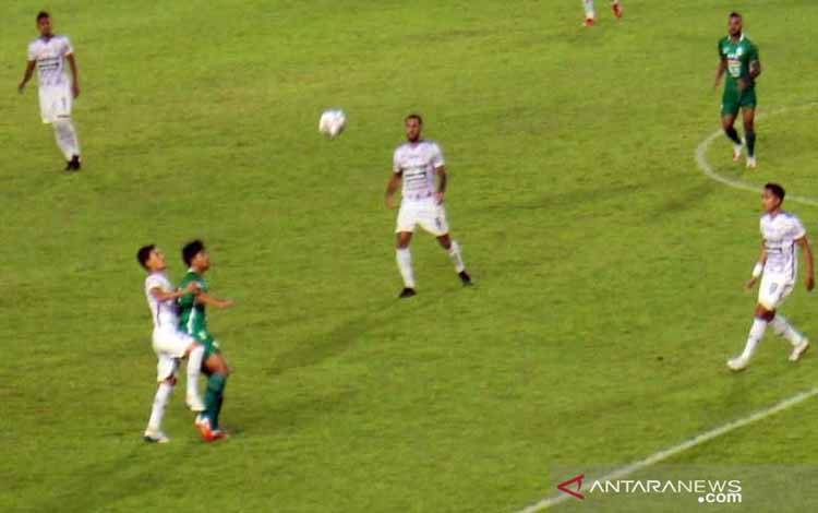 Bali United FC Kalahkan PSS 2-0