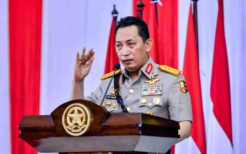 Kapolri Beri Penghargaan kepada 2.850 Personel Polri