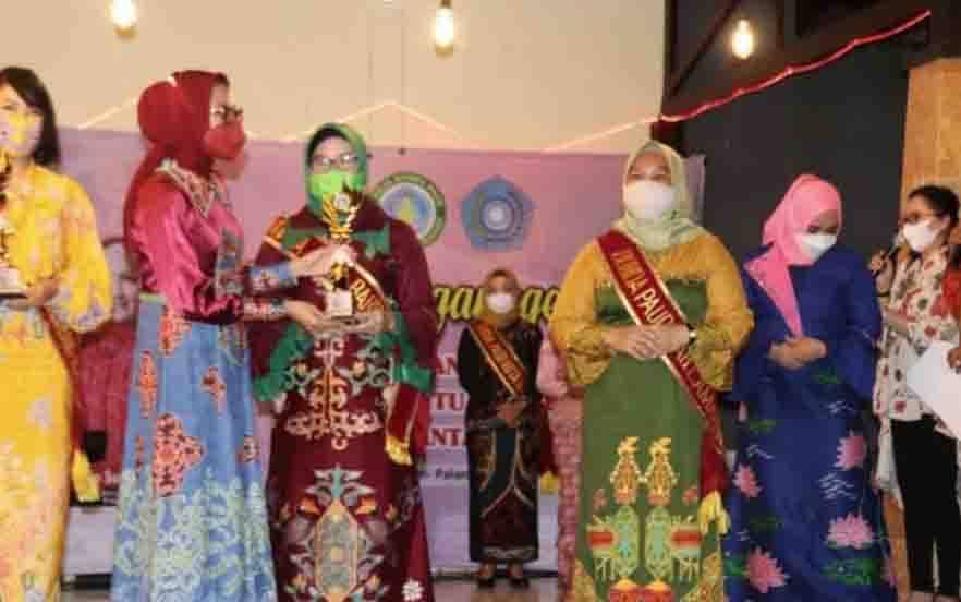 Bunda PAUD Barito Utara Raih Juara Harapan II Pada Malam Penganugerahan Bunda PAUD Berprestasi