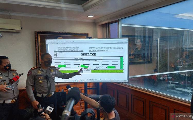 Sopir Truk Tabrak Polisi hingga Tewas
