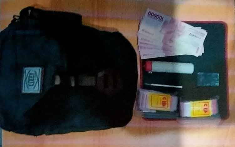 Barang bukti Budiyanto tersangka kasus sabu.