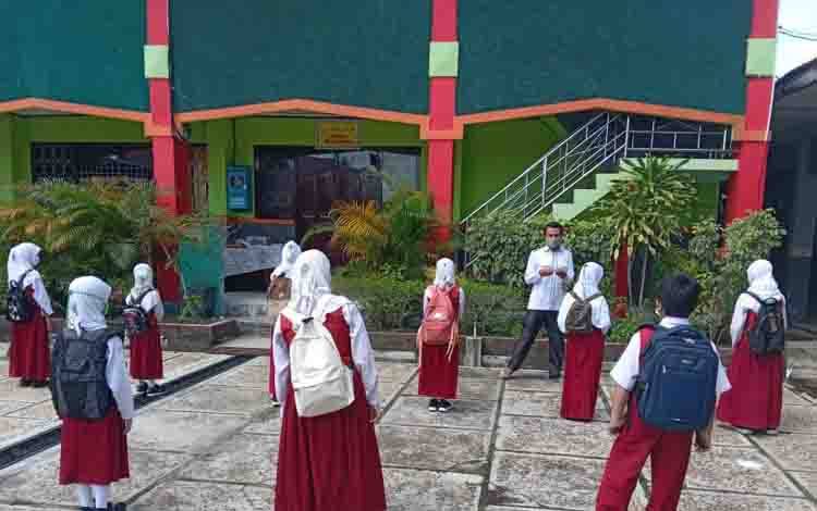 Kadisdik Palangka Raya Pastikan PTM Terbatas Diawasi