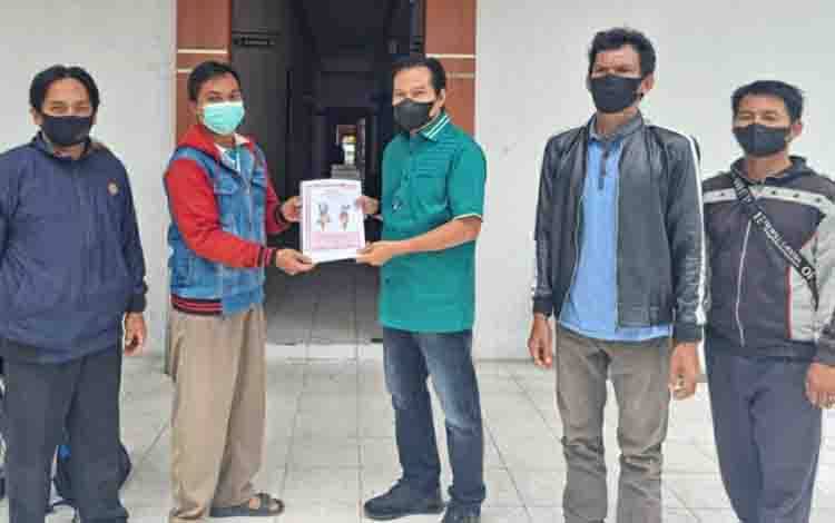 DPRD Kapuas Terima Kedatangan dan Aspirasi Masyarakat Desa Manusup