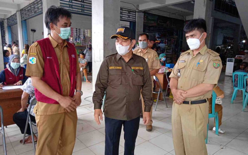 Camat Dusun Timur: Manfaatkan Pojok Baca Digital untuk Akses Informasi Bermanfaat