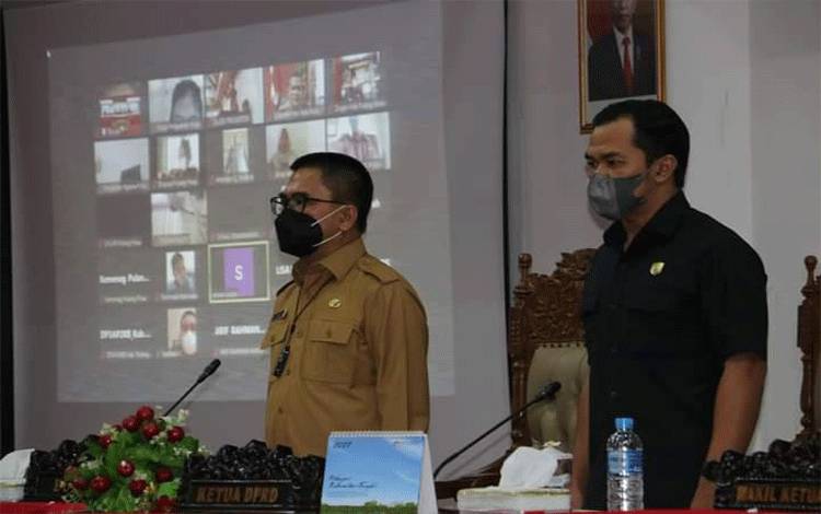 Pidato Bupati ke DPRD Terkait Pola Tarif Layanan Kesehatan RSUD Pulang Pisau