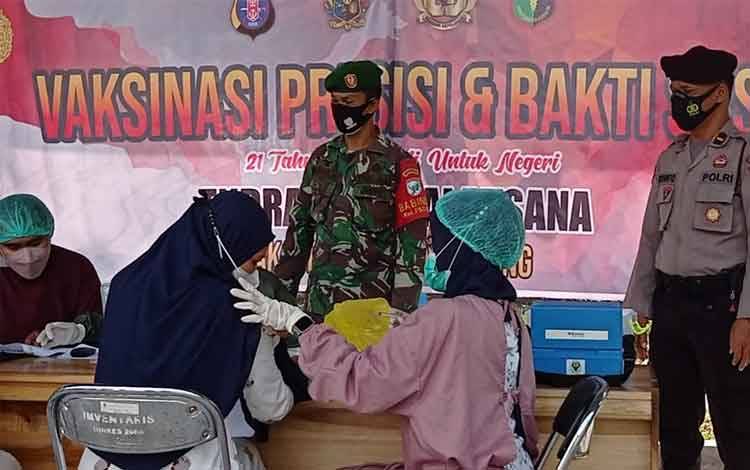 Vaksinasi Covid-19 Tahap Satu di Sukamara Capai 71 Persen
