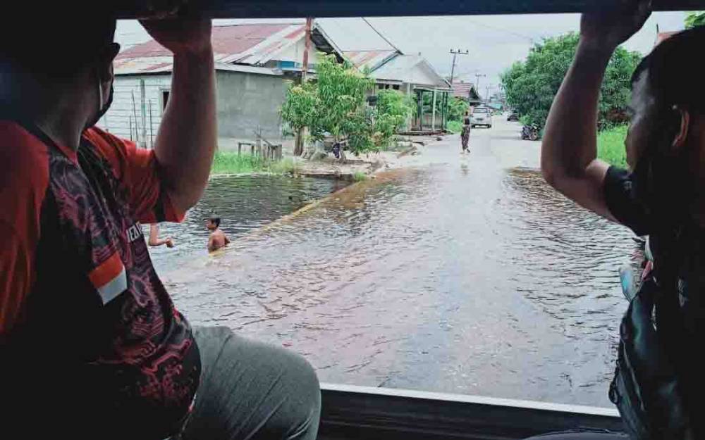 Pemukiman Warga Jalan Anoi di Palangka Raya Banjir Lagi