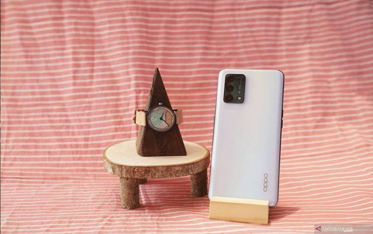 OPPO A95. (ANTARA/OPPO Indonesia)