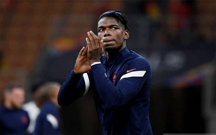 Mina Raiola Isyaratkan Paul Pogba akan Tinggalkan Manchester United