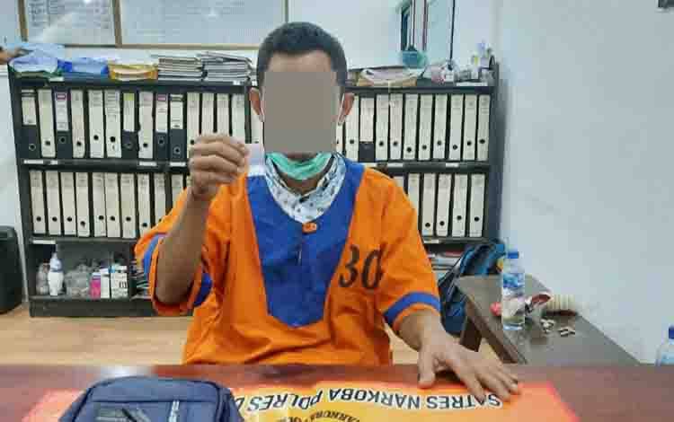 Bawa Sabu 0,81 gram dalam Tas Selempang, Jabrik Ditangkap Polisi