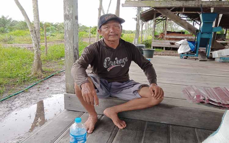 Sunardi, petani sawit di Desa Kanamit Barat