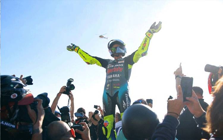 Valentino Rossi Menutup Karier di Valencia