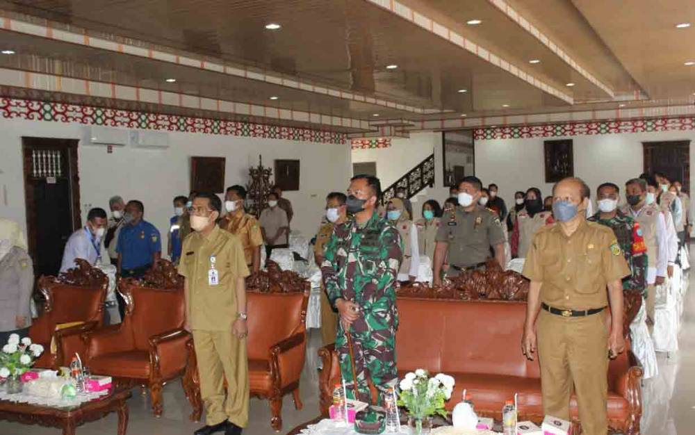 Dandim 1016 Palangka Raya, Kolonel Infanteri Rofiq Yusuf saat hadiri pelantikan FPRB