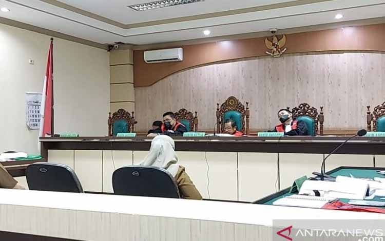 Mantan Wakil Bupati Batola Setorkan Rp 175,5 Juta ke Kas Daerah