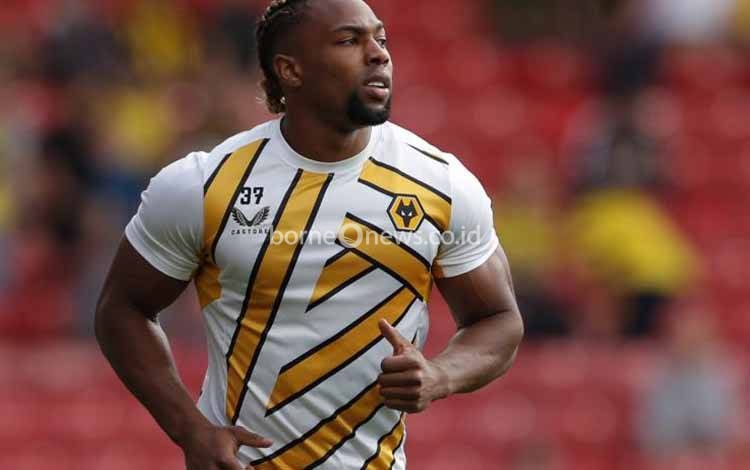 Akan Dijual Wolves, Traore Diincar Liverpool dan Barcelona