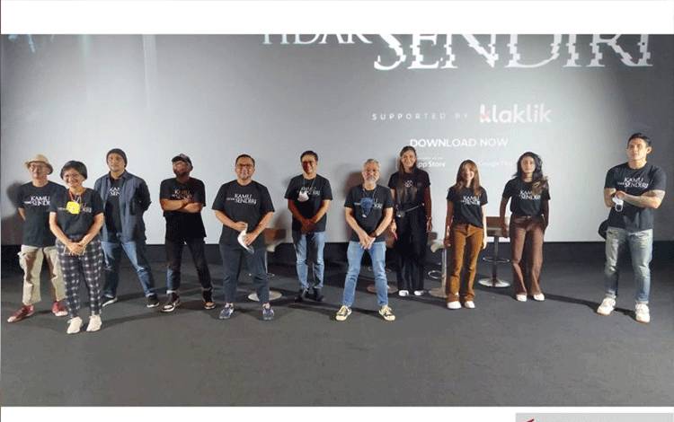 Rio Dewanto dan Adinia Wirasti Bintangi Film "Kamu Tidak Sendiri"