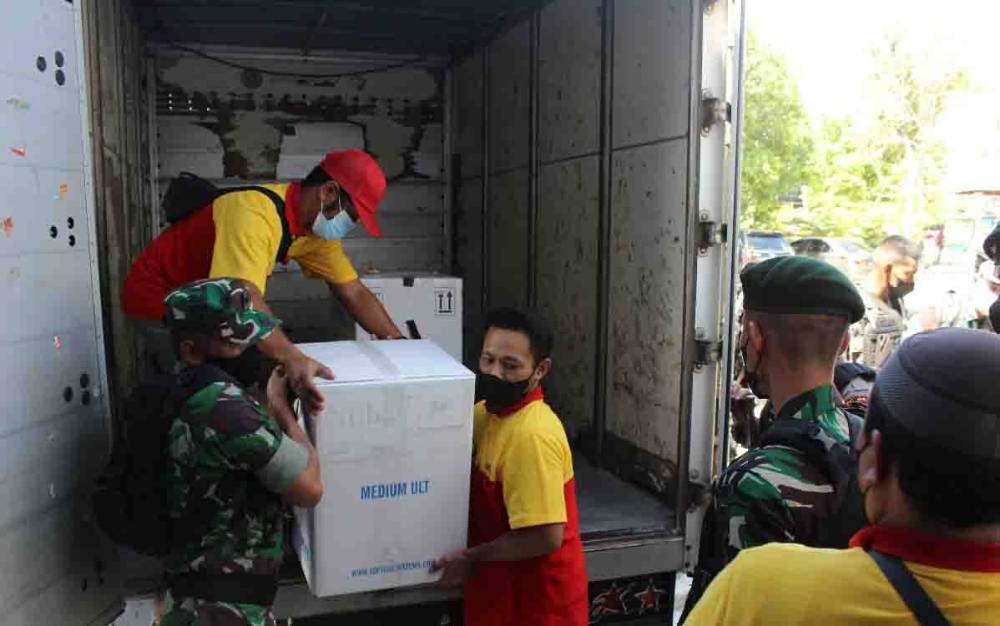 Dandim Palangka Raya Kirim Prajurit Kawal Distribusi Vaksin