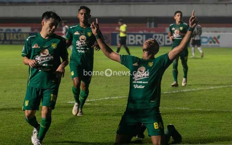 Persebaya Surabaya Benamkan Persita Tangerang 4 Gol Tanpa Balas