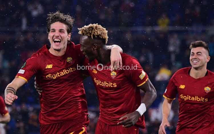 Hasil Conference Europa, Tottenham Tumbang, AS Roma Pesta Gol
