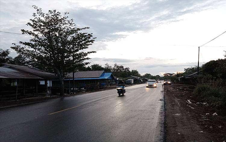 Beginilah Penampakan Jalan Tumbang Nusa Padcabanjir