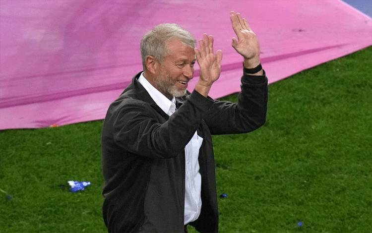 Abramovich Tonton Laga Chelsea vs MU Setelah Absen Selama Tiga Tahun