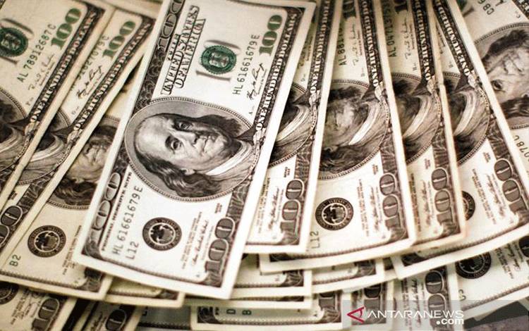 Dolar Naik, Yen dan Franc Tergelincir saat Kekhawatiran Omicron Surut