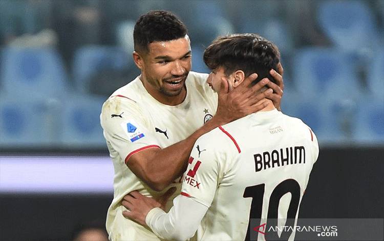 AC Milan Amankan kembali Posisi Kedua, Napoli Terpeleset di Sassuolo