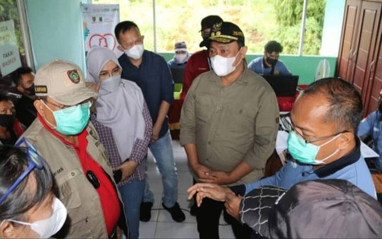 Seluruh Masyarakat Kalteng Harus Bisa Tervaksinasi Secara Merata