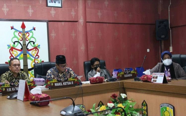 DPRD Palangka Raya Tuntas Paripurnakan Hasil Reses