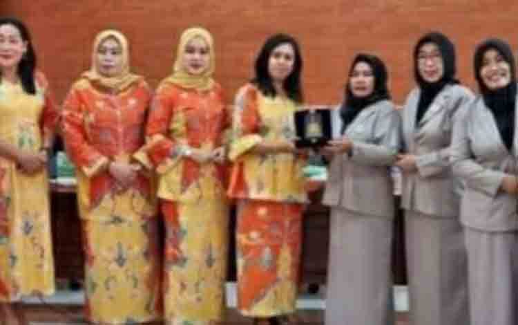 Ikiawan DPRD Kapuas Terima Kunker Gatriwara DPRD Tanah Laut Bahas program Kerja